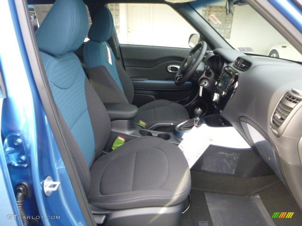 2015 Kia Soul + Front Seat Photo #99751389