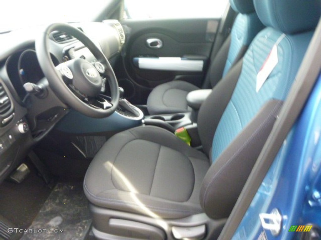 2015 Kia Soul + Front Seat Photo #99751536
