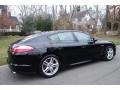 Black - Panamera 4 Photo No. 6
