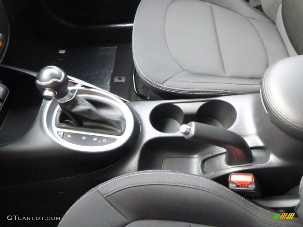 2015 Soul  - Clear White / Black photo #17