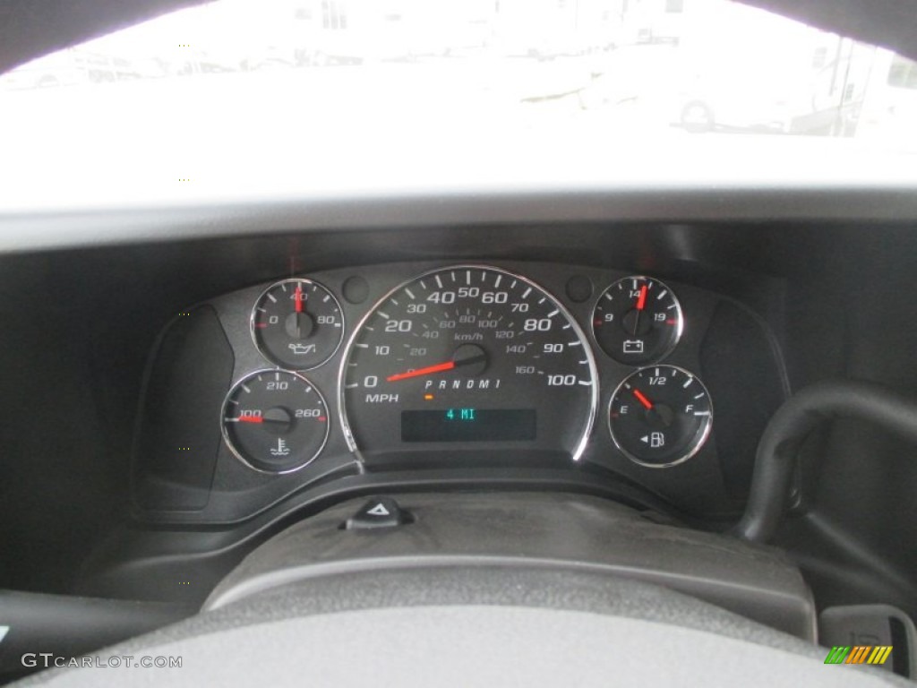 2015 GMC Savana Van 2500 Cargo Gauges Photo #99754776
