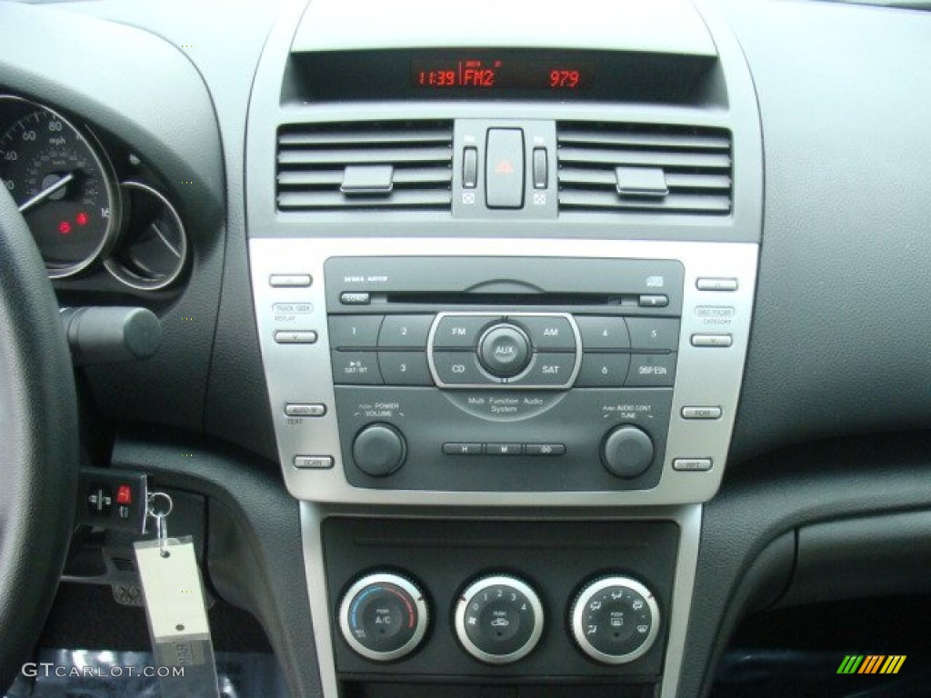 2010 MAZDA6 i Sport Sedan - Brilliant Silver Metallic / Gray photo #18