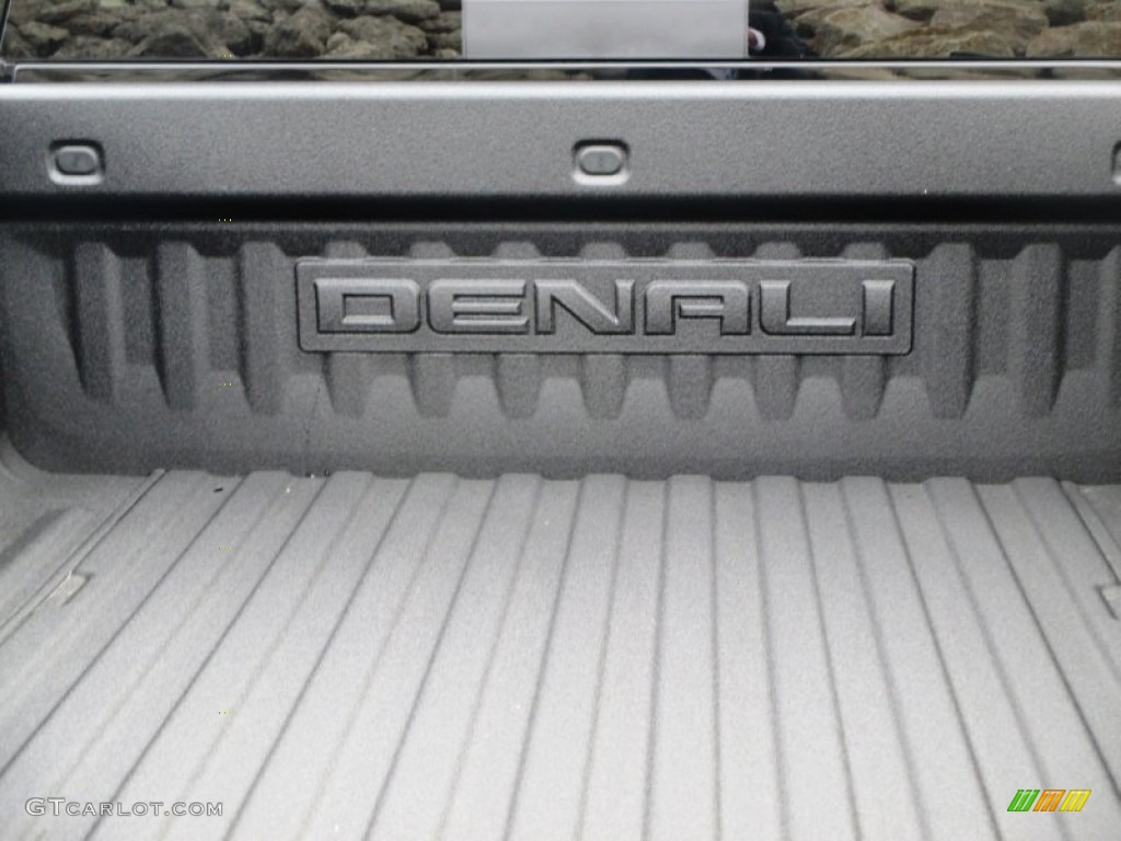 2015 GMC Sierra 1500 Denali Crew Cab 4x4 Trunk Photo #99757122