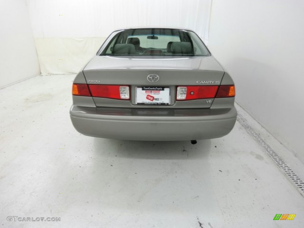2001 Camry LE V6 - Graphite Gray Pearl / Gray photo #13