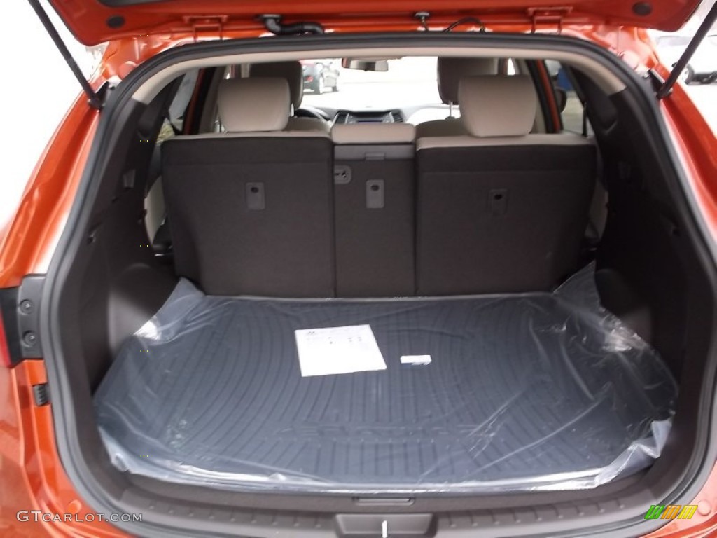2015 Hyundai Santa Fe Sport 2.4 AWD Trunk Photos