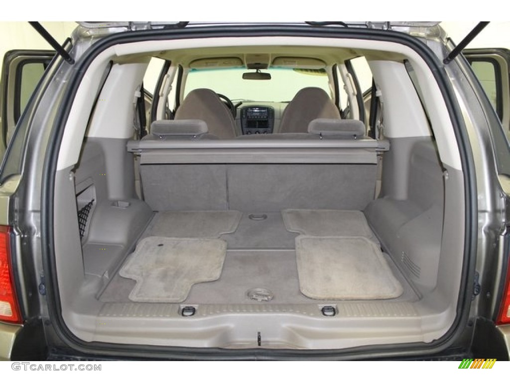 2002 Explorer XLT 4x4 - Mineral Grey Metallic / Medium Parchment photo #18
