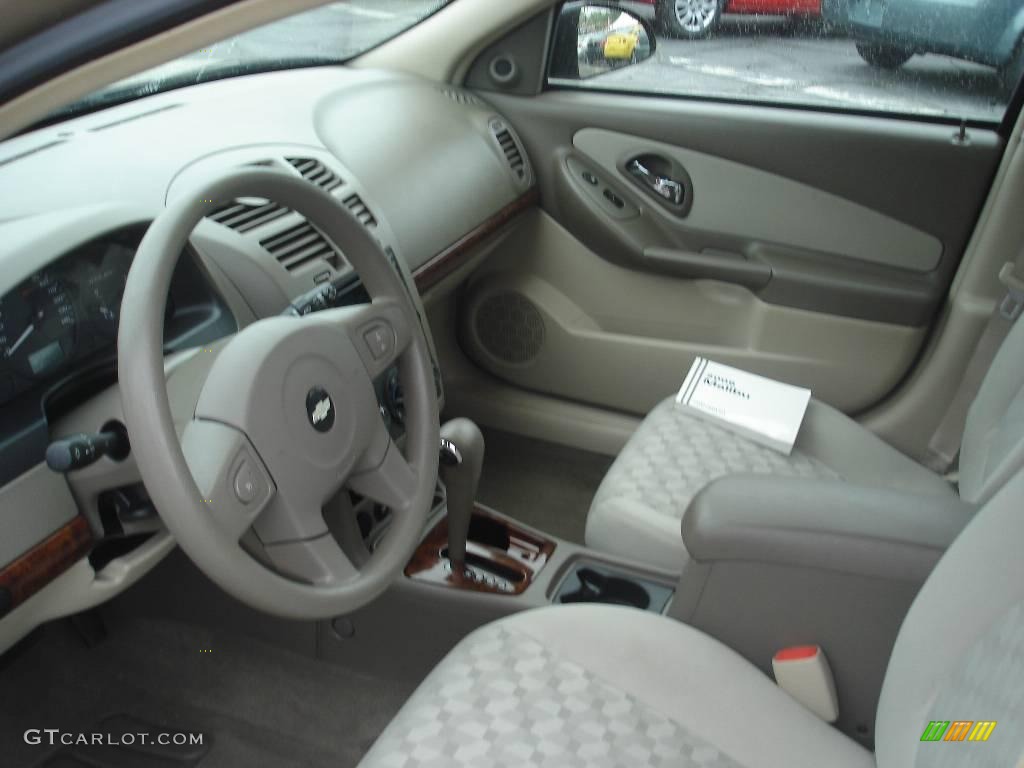 2005 Malibu Maxx LS Wagon - Light Driftwood Metallic / Neutral Beige photo #7