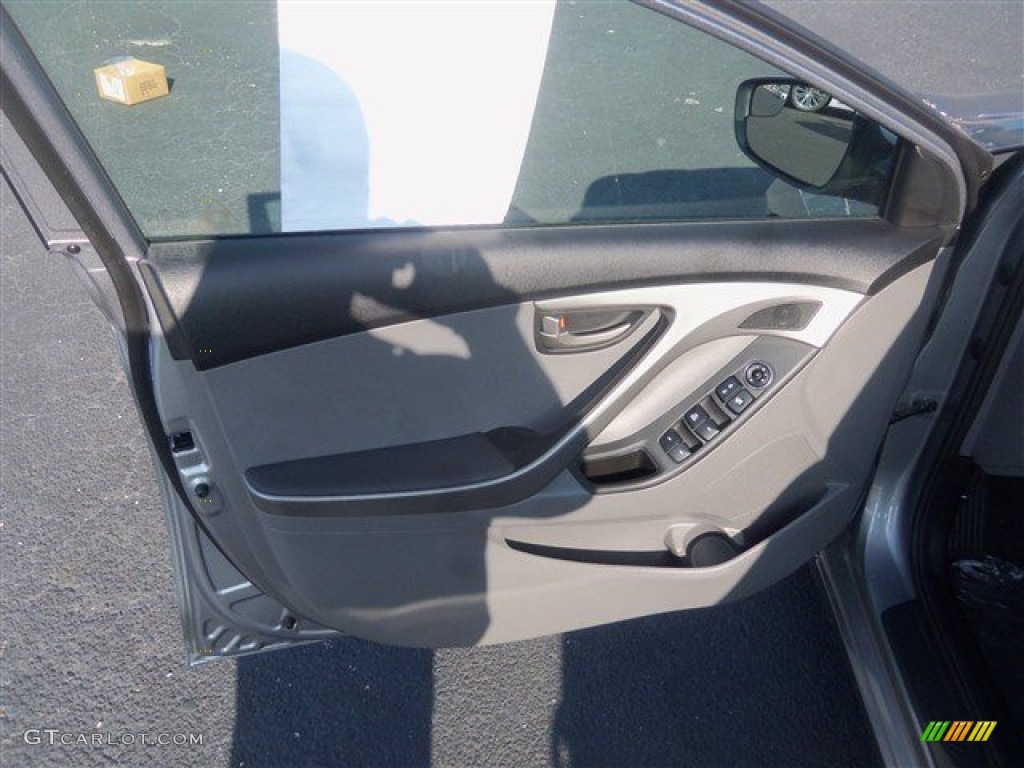 2015 Elantra SE Sedan - Titanium Gray Metallic / Gray photo #10