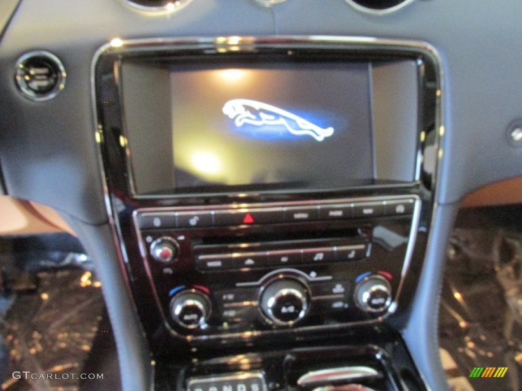 2015 Jaguar XJ XJL Portfolio AWD Controls Photo #99770516