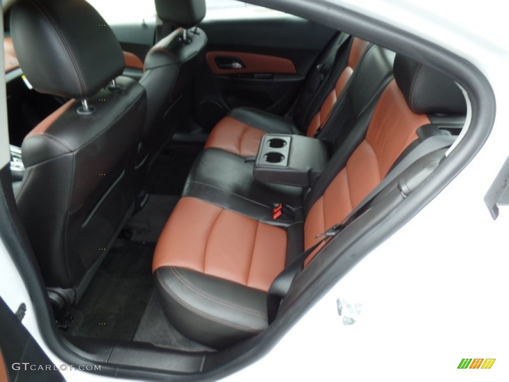 2014 Chevrolet Cruze LTZ Rear Seat Photo #99774386