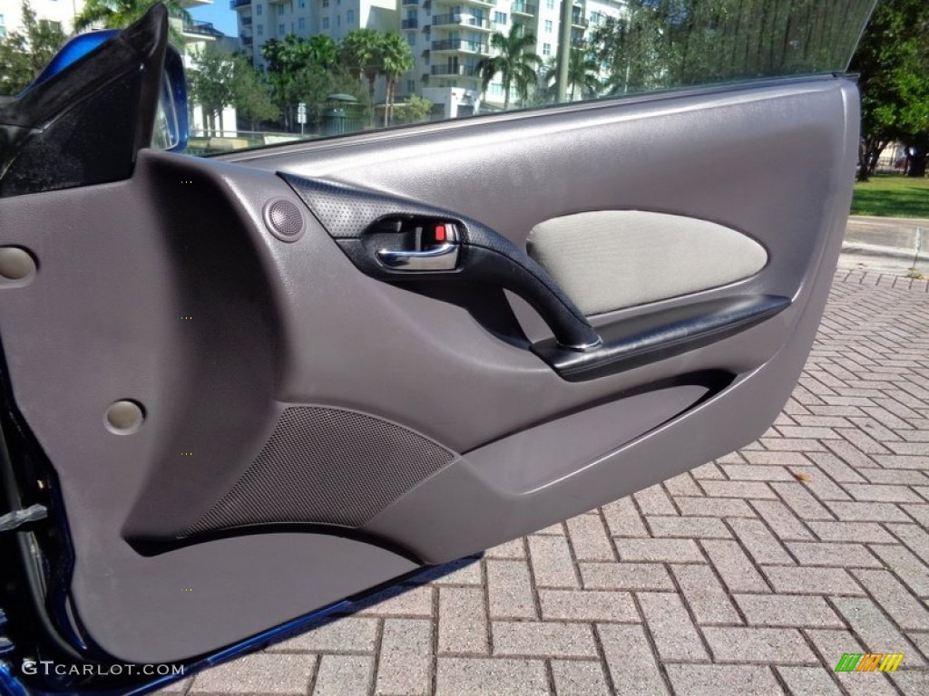 2001 Toyota Celica GT Black/Silver Door Panel Photo #99775127