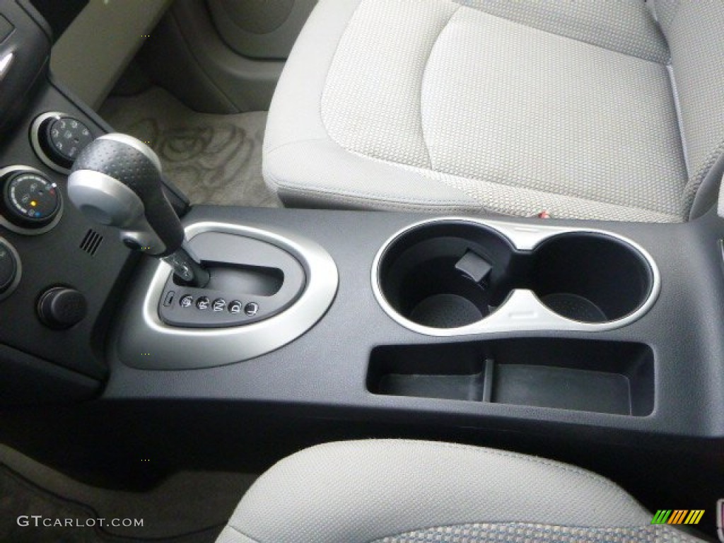 2011 Rogue SV AWD - Pearl White / Gray photo #20