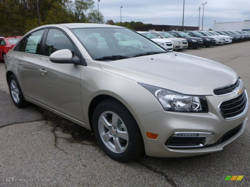 2015 Cruze LT - Champagne Silver Metallic / Brownstone photo #7