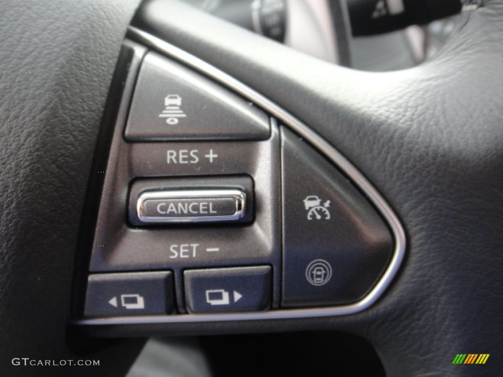 2014 Infiniti Q 50S 3.7 Controls Photo #99784250