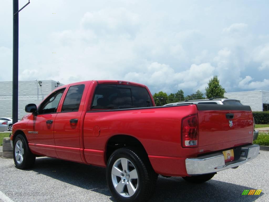 2005 Ram 1500 SLT Quad Cab - Flame Red / Dark Slate Gray photo #3