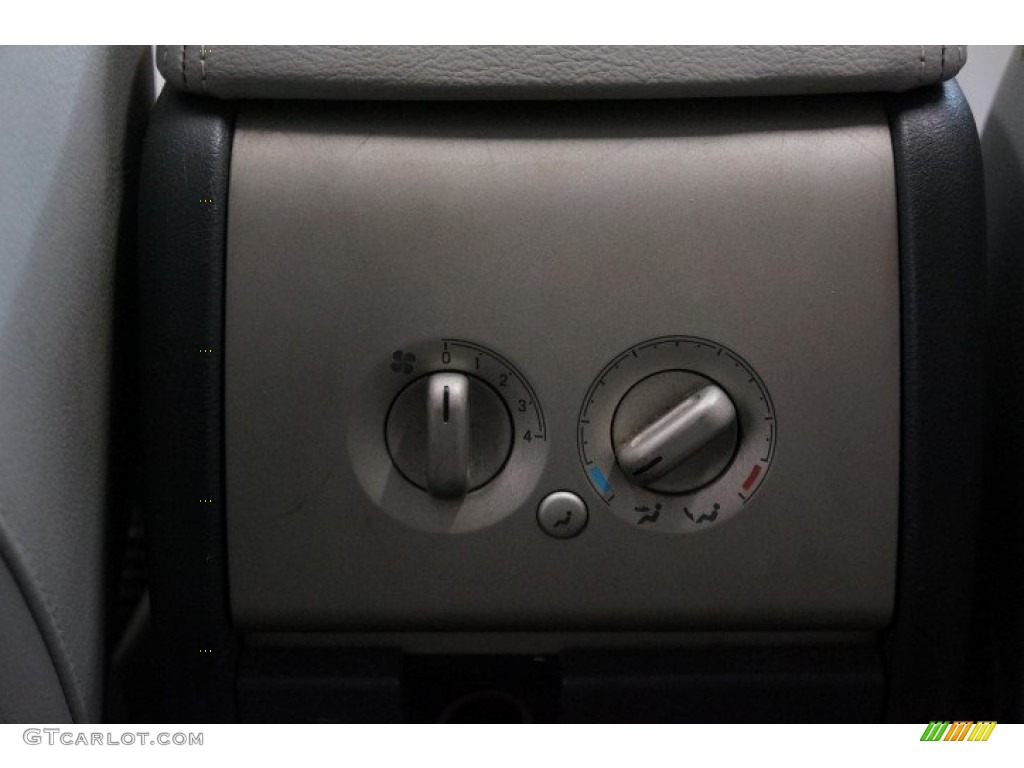 2005 Aviator Luxury AWD - Dark Blue Pearl Metallic / Dove Grey photo #24