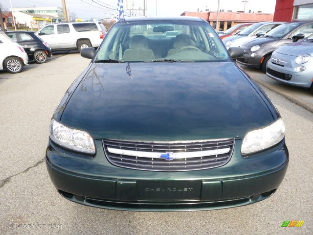 2002 Malibu Sedan - Forest Green Metallic / Neutral photo #7
