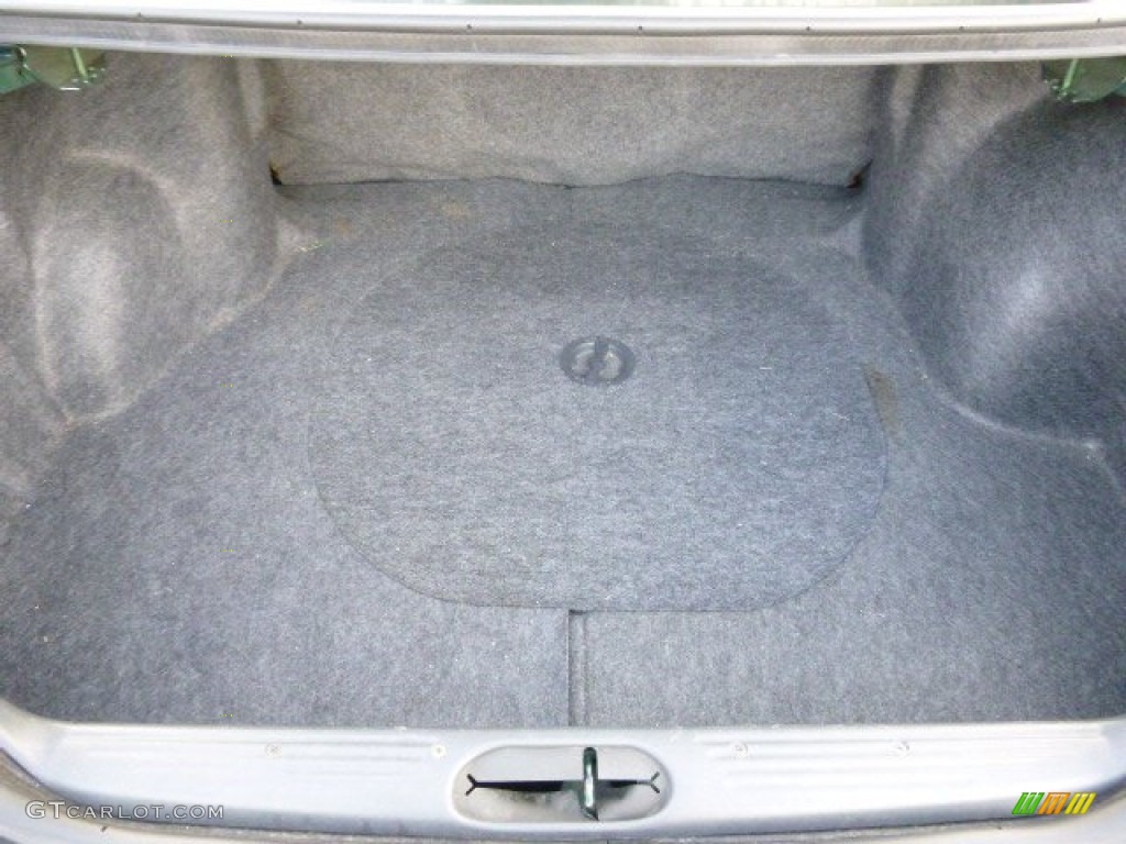 2002 Malibu Sedan - Forest Green Metallic / Neutral photo #16