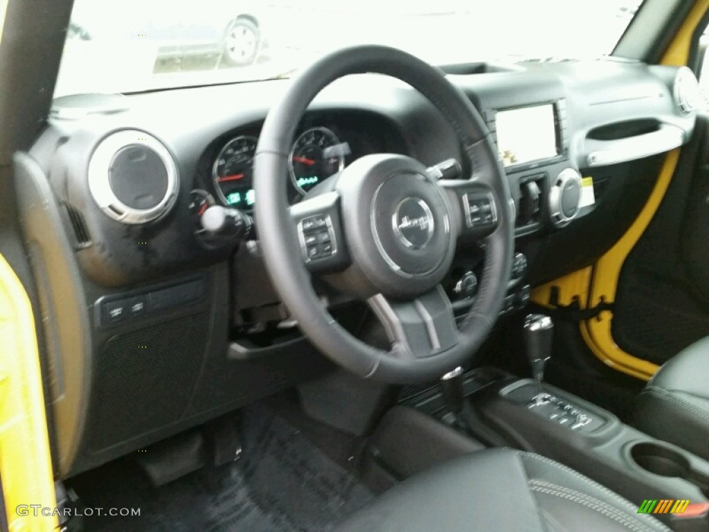 2015 Wrangler Unlimited Rubicon 4x4 - Baja Yellow / Black photo #7