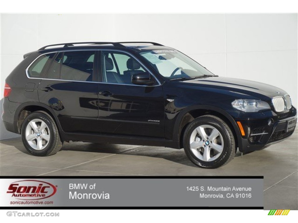 2013 X5 xDrive 50i - Jet Black / Black photo #1