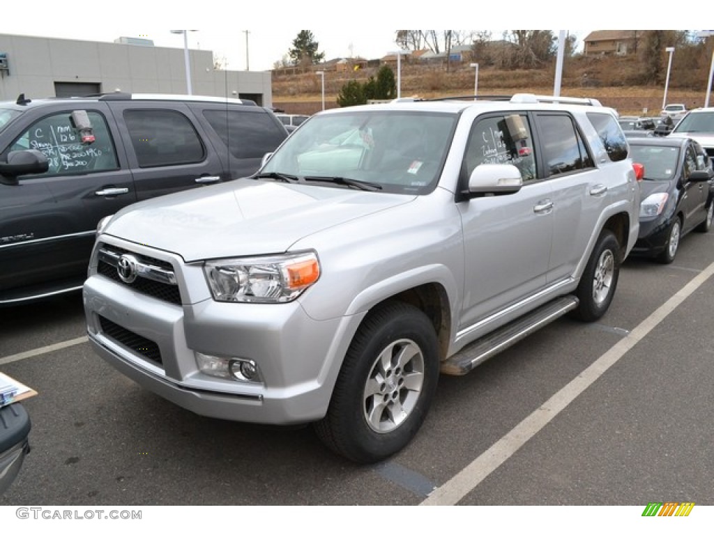 Classic Silver Metallic 2013 Toyota 4Runner SR5 4x4 Exterior Photo #99795872