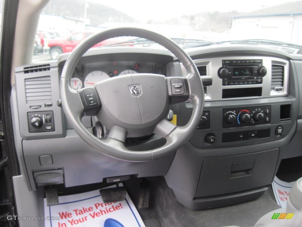 2007 Ram 2500 TRX4 Quad Cab 4x4 - Brilliant Black / Medium Slate Gray photo #11