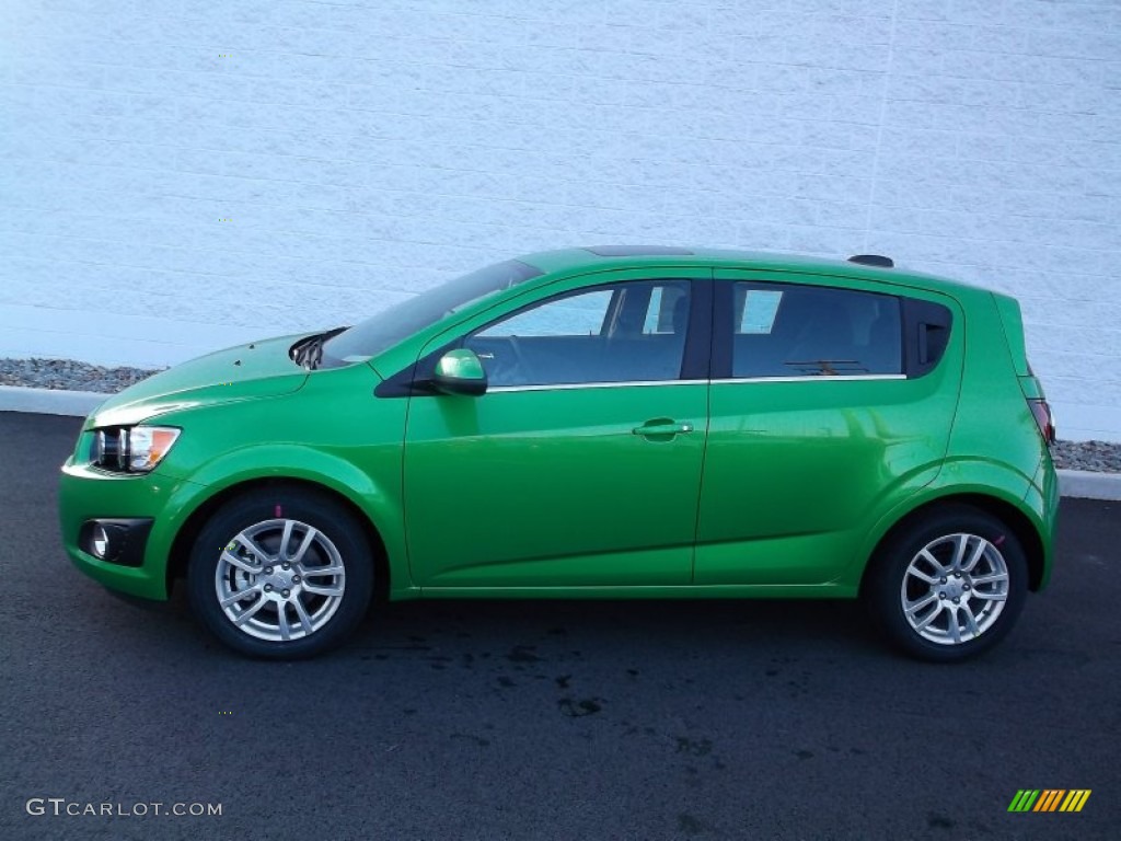Dragon Green Metallic 2015 Chevrolet Sonic LT Hatchback Exterior Photo #99798452