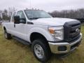 Oxford White - F350 Super Duty XL Super Cab 4x4 Photo No. 2