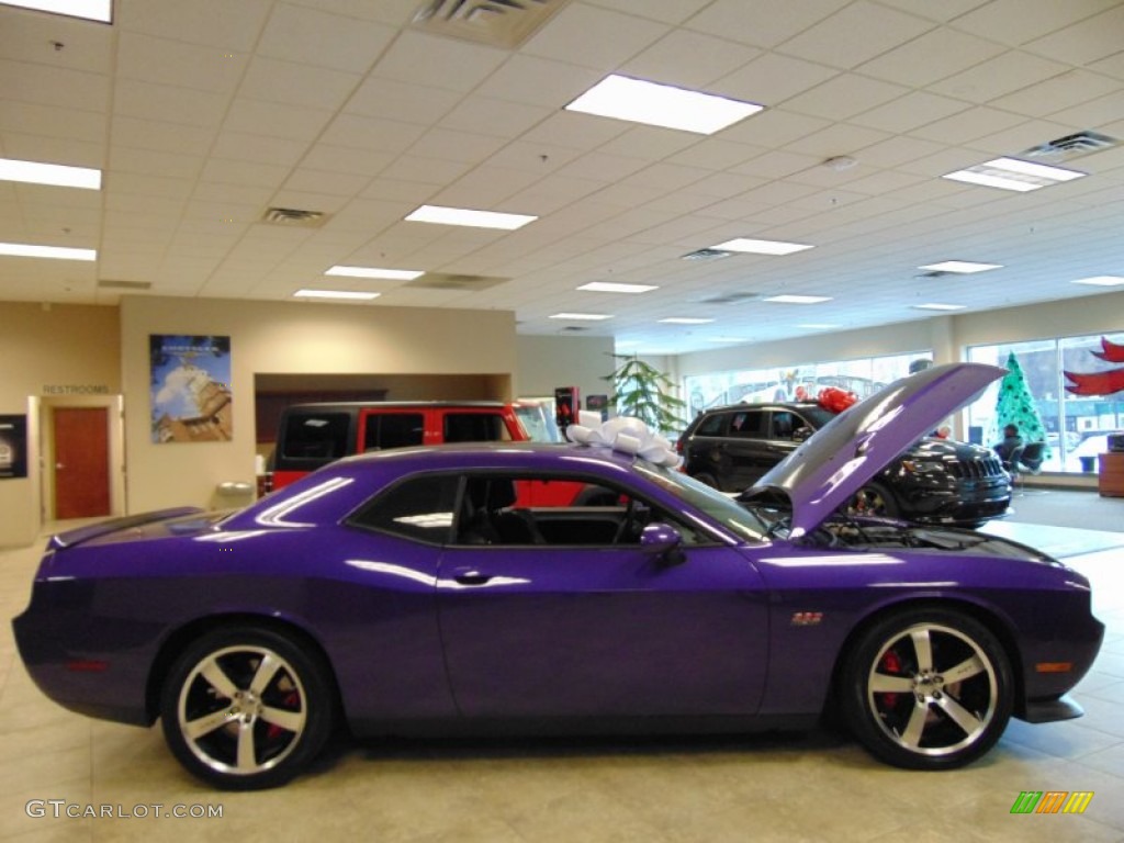 2014 Challenger SRT8 392 - Plum Crazy Pearl Coat / Dark Slate Gray photo #6