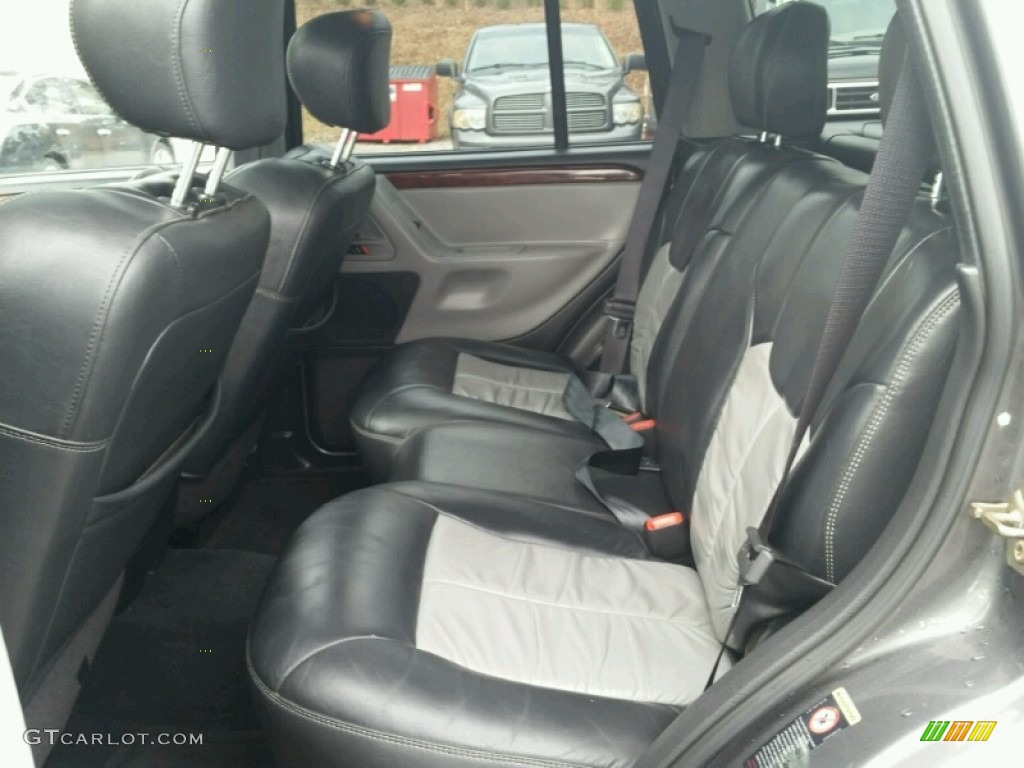 2004 Grand Cherokee Overland 4x4 - Graphite Metallic / Dark Slate Gray photo #23