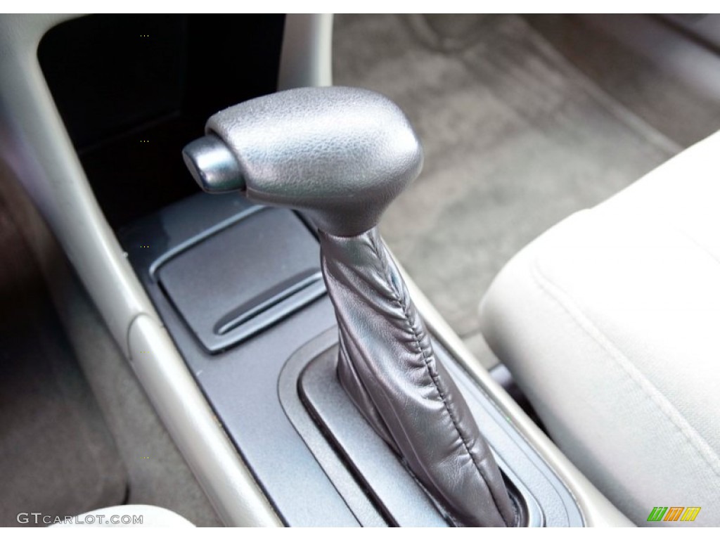 2003 Impala LS - Superior Blue Metallic / Medium Gray photo #11