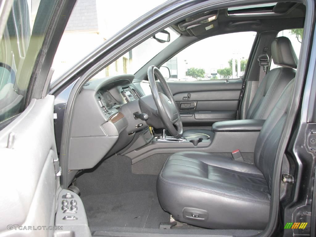 2004 Crown Victoria LX - Midnight Grey Metallic / Dark Charcoal photo #9