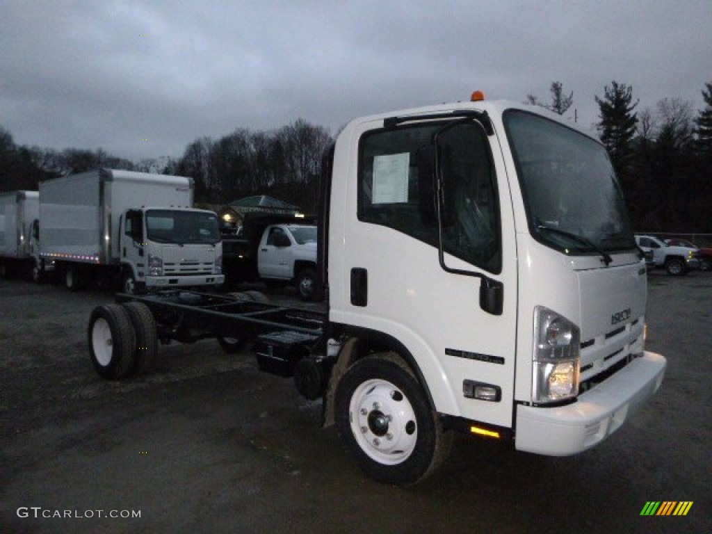 2015 N Series Truck NPR-HD Chassis - White / Medium Pewter photo #2