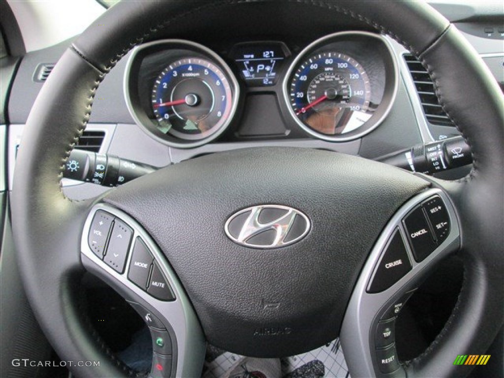 2015 Elantra Limited Sedan - Geranium Red / Gray photo #19