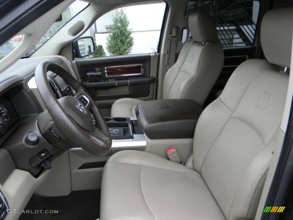 2011 Ram 1500 Laramie Crew Cab 4x4 - Rugged Brown Pearl / Light Pebble Beige/Bark Brown photo #16