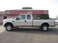 2008 Pueblo Gold Metallic Ford F250 Super Duty XL SuperCab 4x4  photo #5