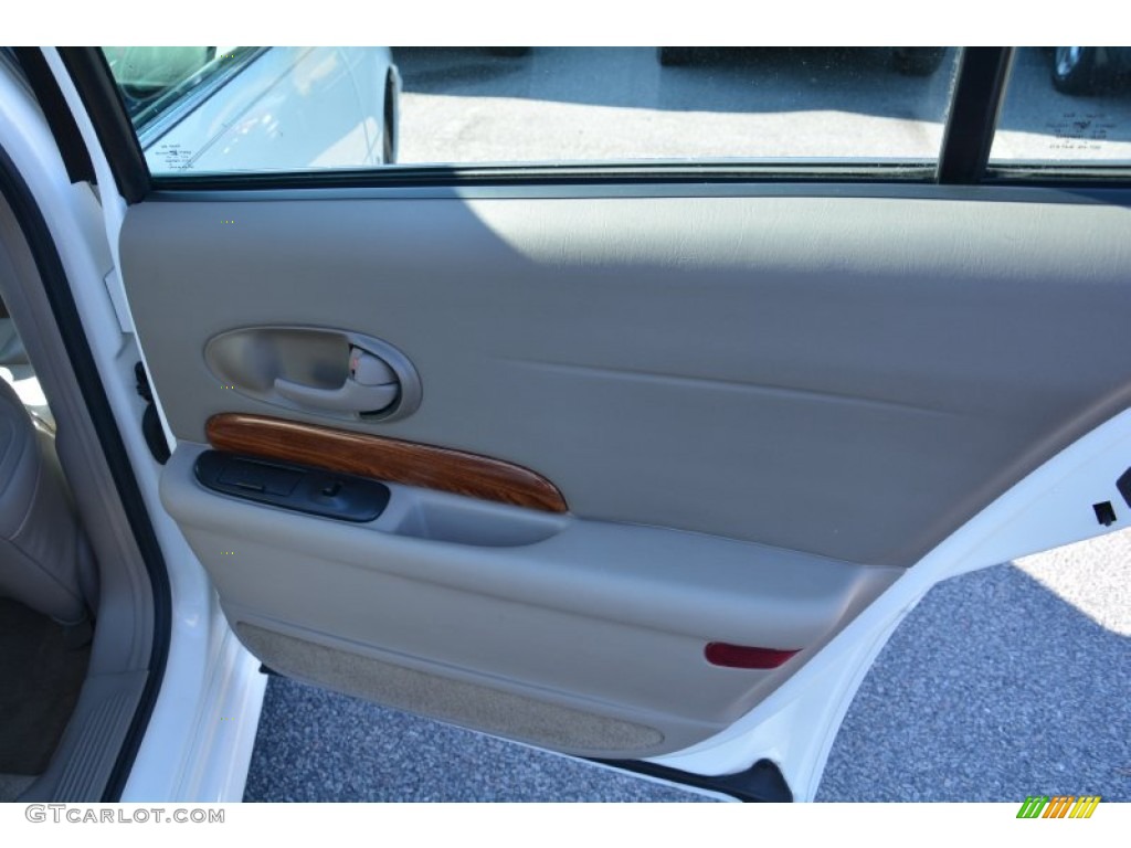 2001 LeSabre Custom - White / Taupe photo #18