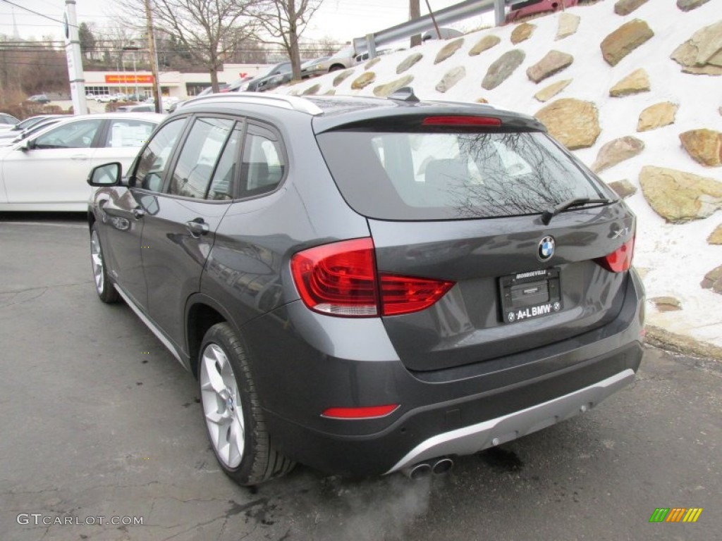 2015 X1 xDrive28i - Mineral Grey Metallic / Black photo #4