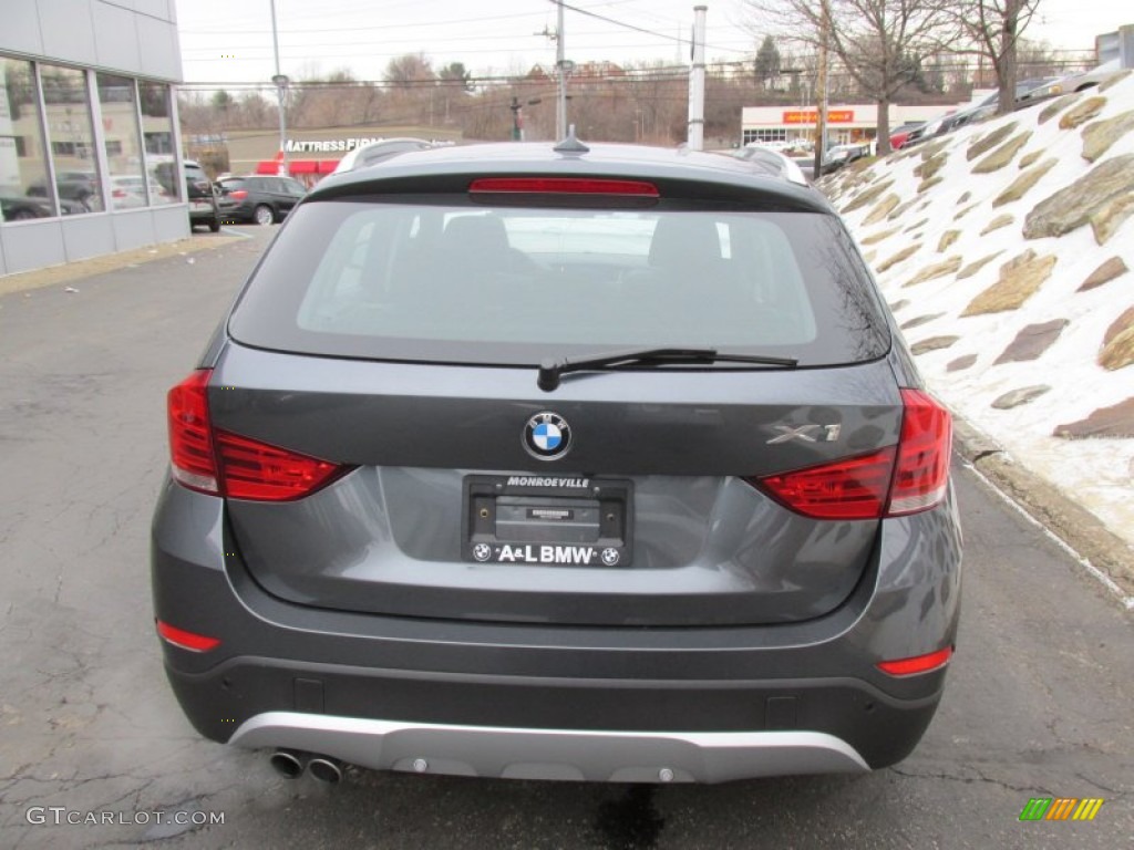 2015 X1 xDrive28i - Mineral Grey Metallic / Black photo #5