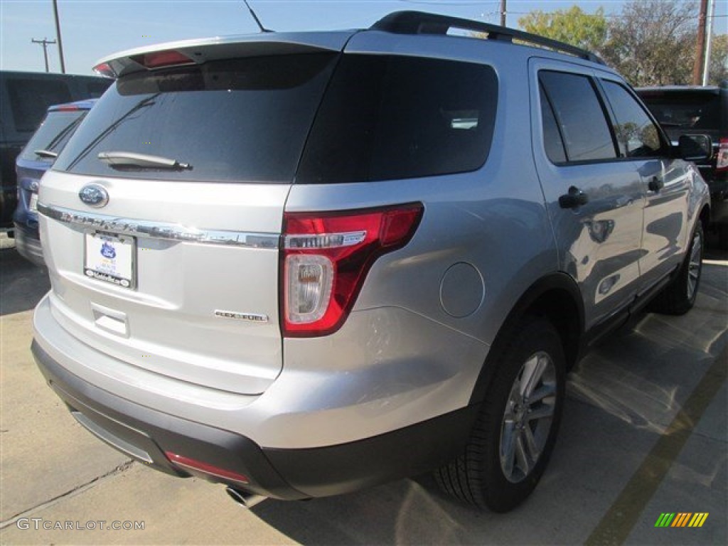 2015 Explorer FWD - Ingot Silver / Medium Light Stone photo #10
