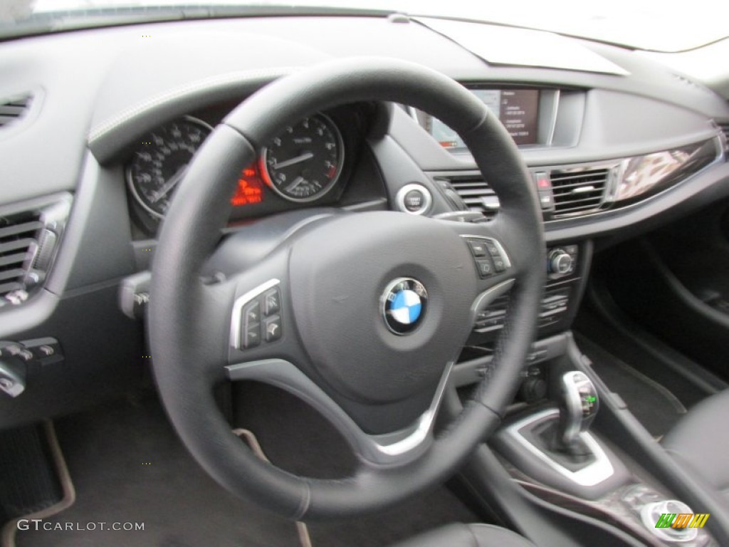 2015 X1 xDrive28i - Mineral Grey Metallic / Black photo #15