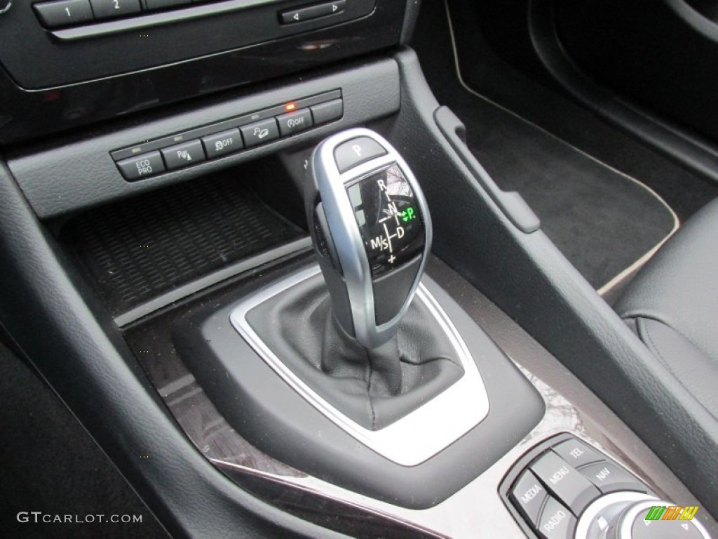 2015 X1 xDrive28i - Mineral Grey Metallic / Black photo #16