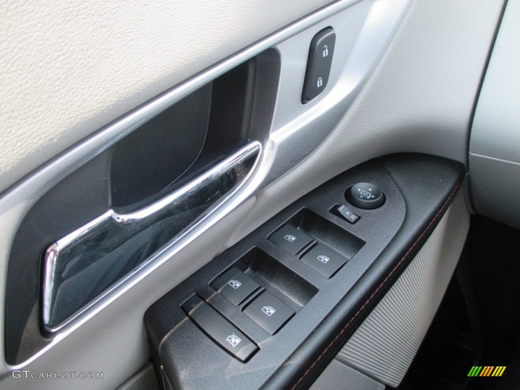 2014 Terrain SLE - Summit White / Light Titanium photo #16