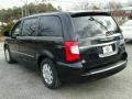 2015 Brilliant Black Crystal Pearl Chrysler Town & Country Touring  photo #4