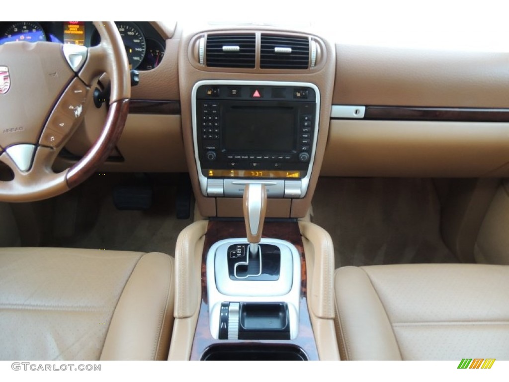 2004 Cayenne Tiptronic - Jarama Beige Metallic / Havanna/Sand Beige photo #15