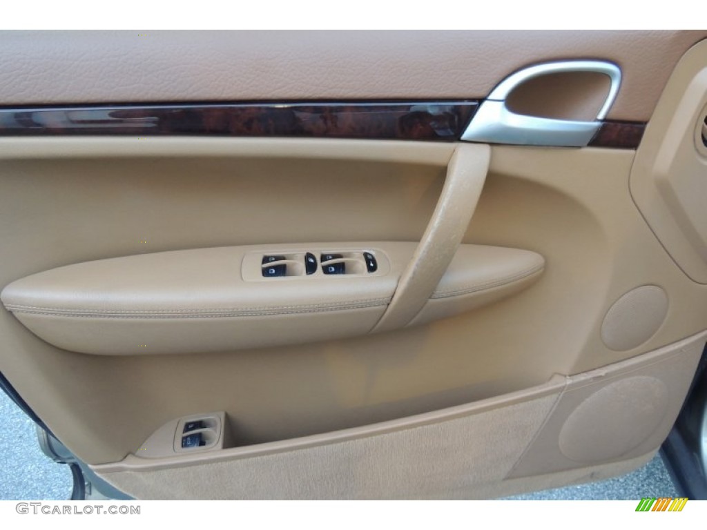 2004 Cayenne Tiptronic - Jarama Beige Metallic / Havanna/Sand Beige photo #18