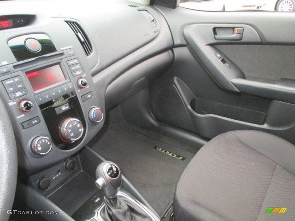 2012 Forte EX - Titanium / Black photo #16
