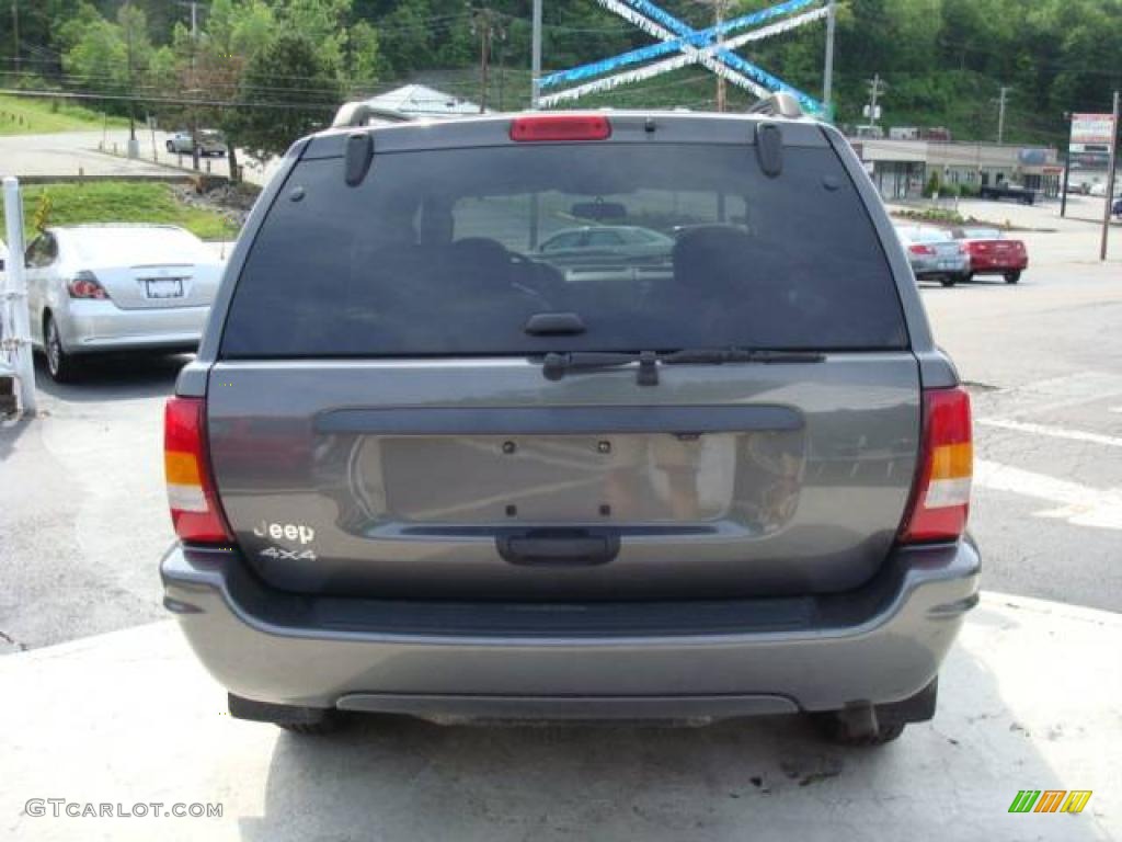 2004 Grand Cherokee Laredo 4x4 - Graphite Metallic / Dark Slate Gray photo #3