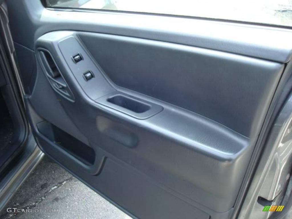 2004 Grand Cherokee Laredo 4x4 - Graphite Metallic / Dark Slate Gray photo #15