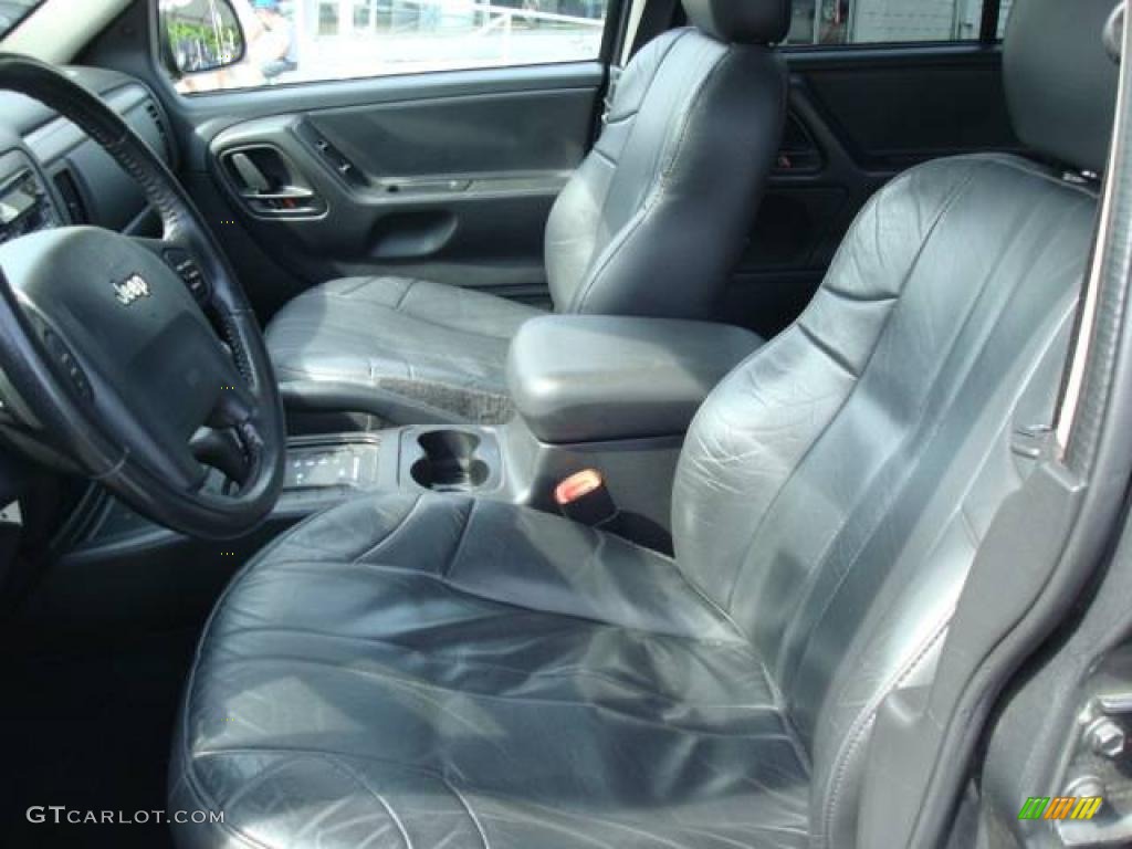 2004 Grand Cherokee Laredo 4x4 - Graphite Metallic / Dark Slate Gray photo #17